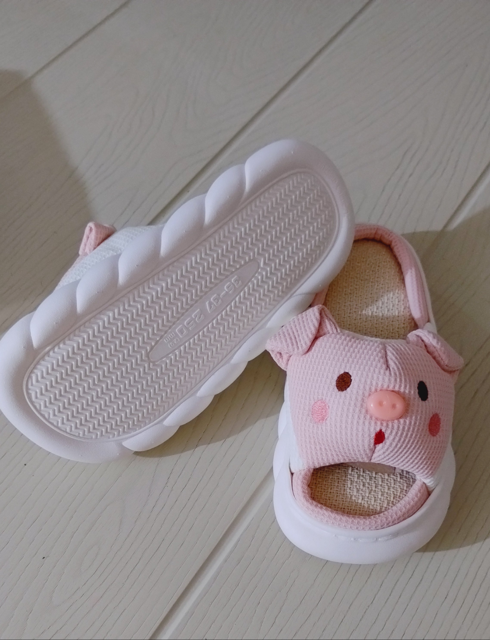 PANTUFLAS PUERQUITO