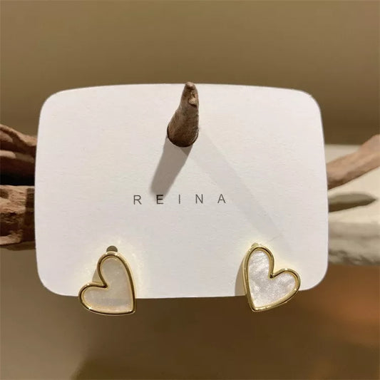 ARETES CORAZÓN BLANCOS